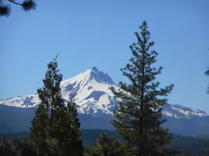 Like Hebo, Central Oregon is also beautiful!