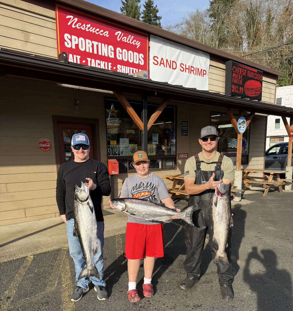 Pictures of Chinnok Salmon just caught in front of Nestucca Tackle Shop