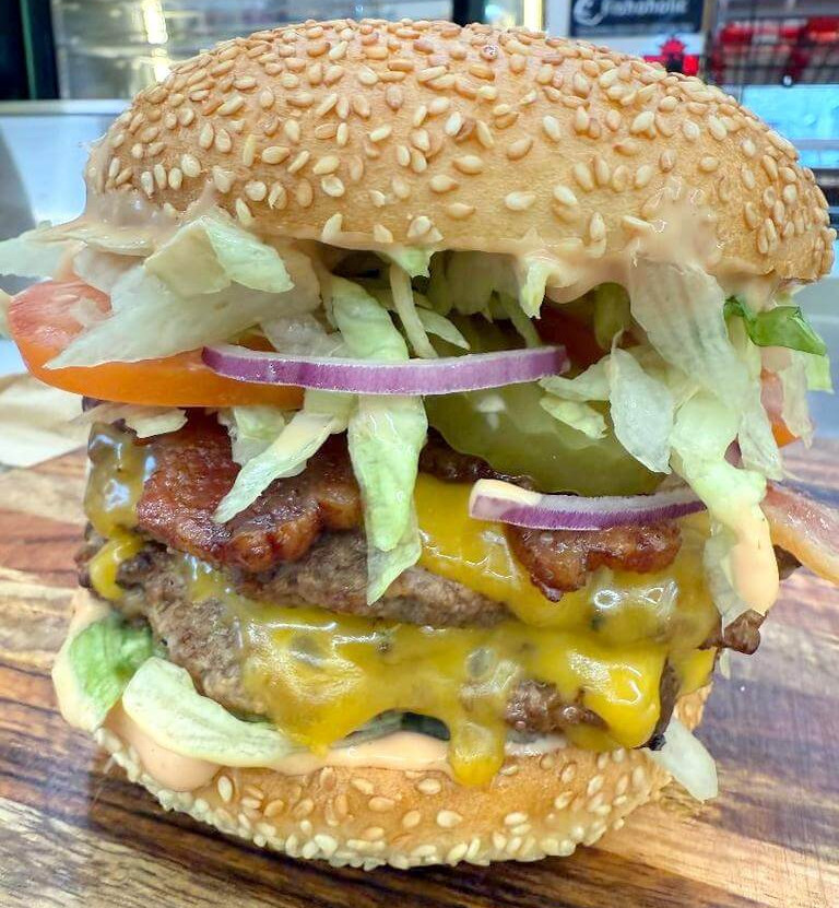 This might be the biggest hamburger on the Oregon Coast!